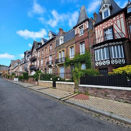 Appartement Douillet En Hyper Centre De Dieppe Exterior photo